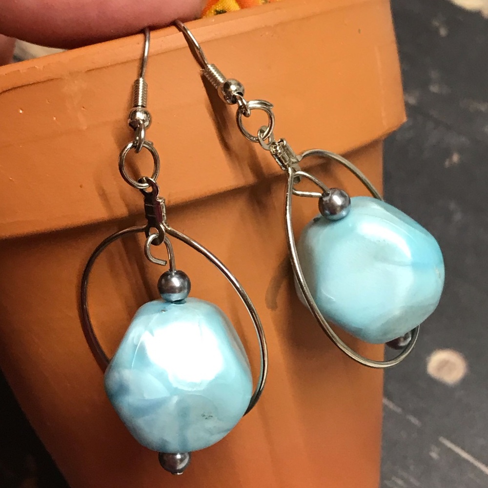 Blue bead hoops dangle earrings MunandMe handmade - Picture 4 of 5